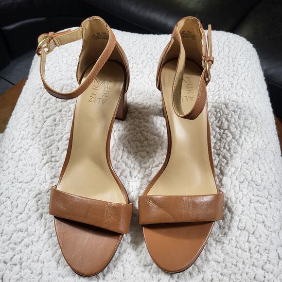 NEW Naturalizer Vera Ankle Strap Tan Leather heeled Sandal Size 8.5 m - Picture 1 of 6